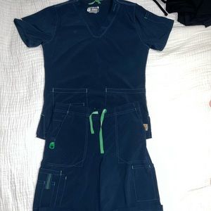 Cherokee force scrub set